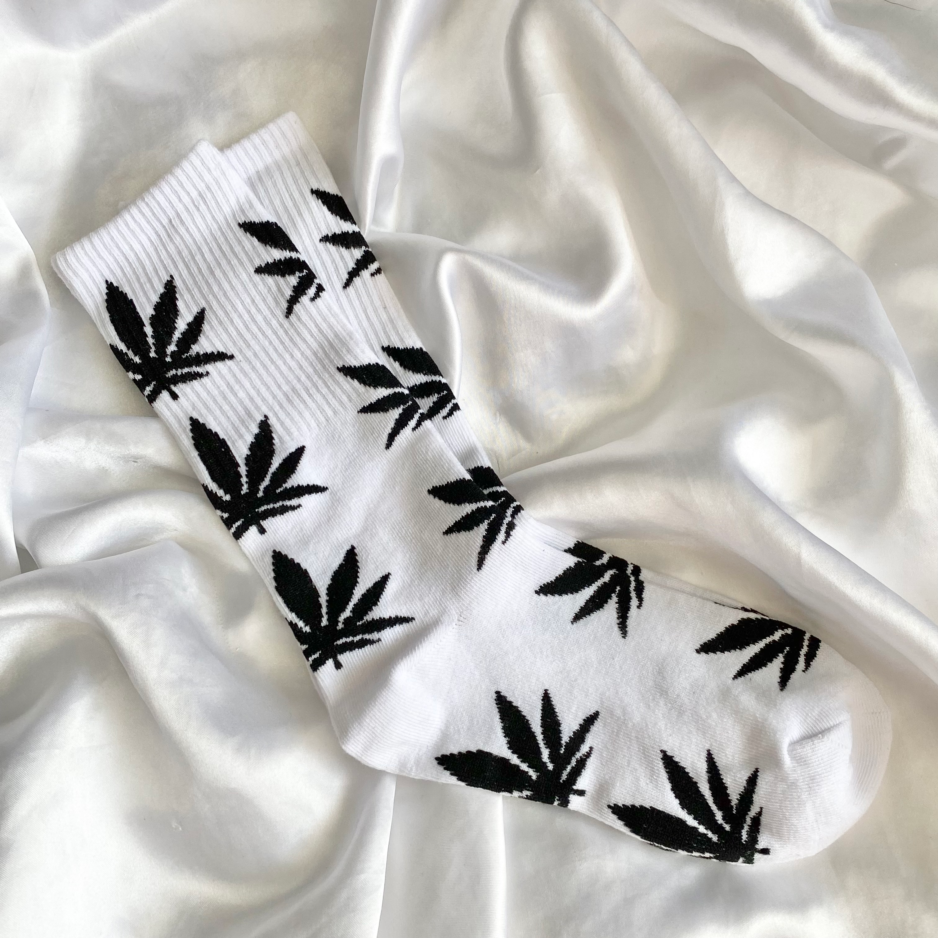 White & Black Weed Leaf Socks image 1
