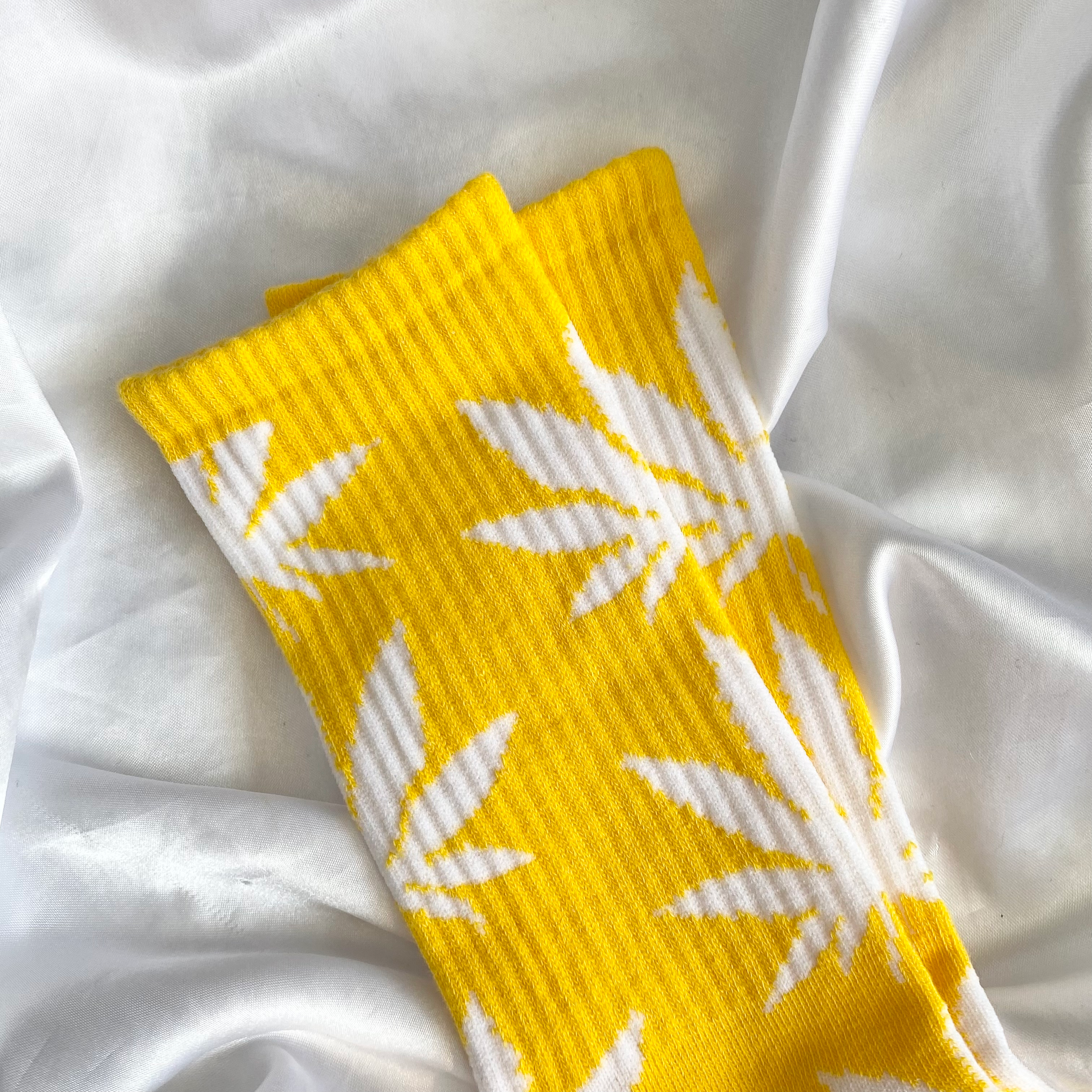 Yellow & White Weed Leaf Socks image 0