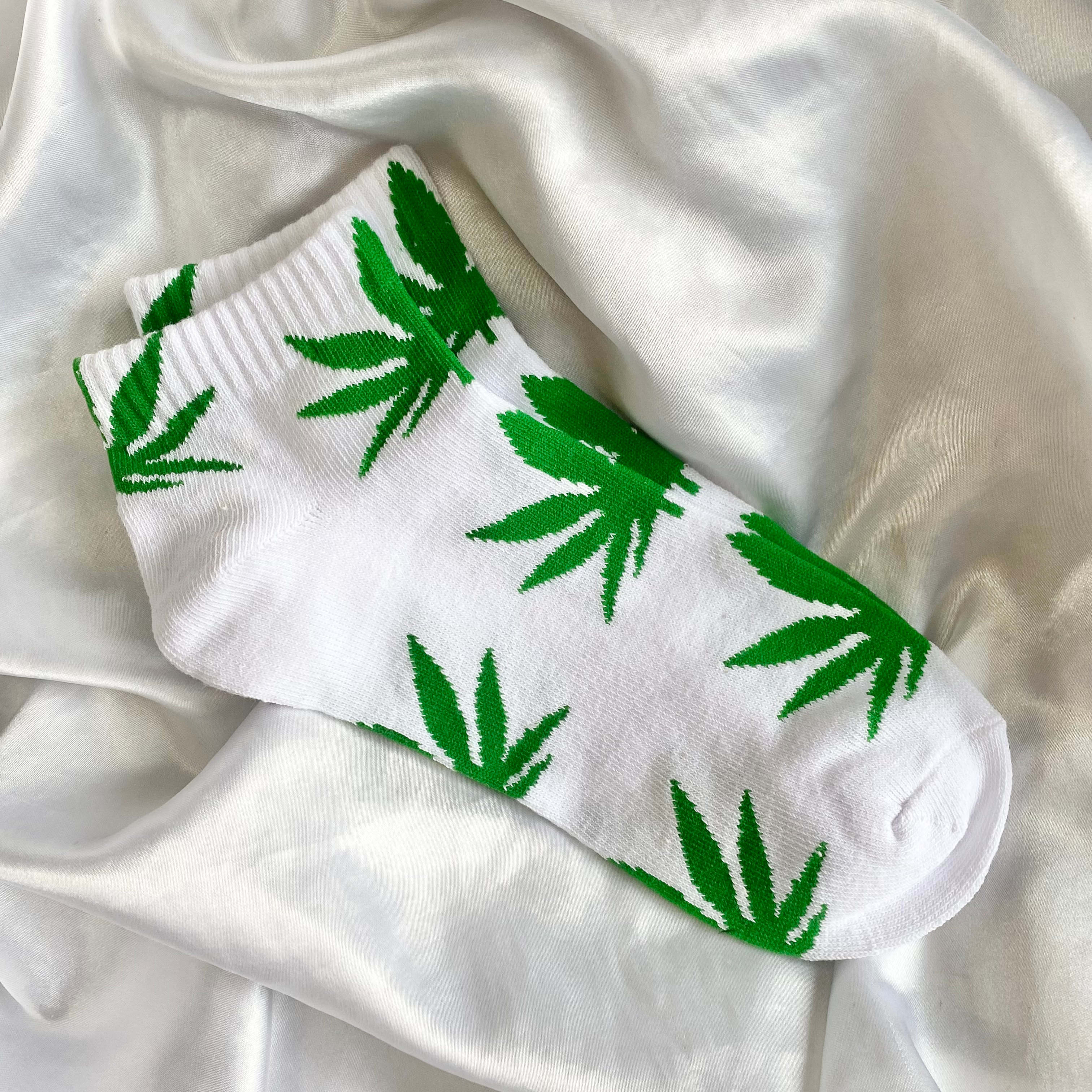 White & Green Weed Leaf Socks image 0