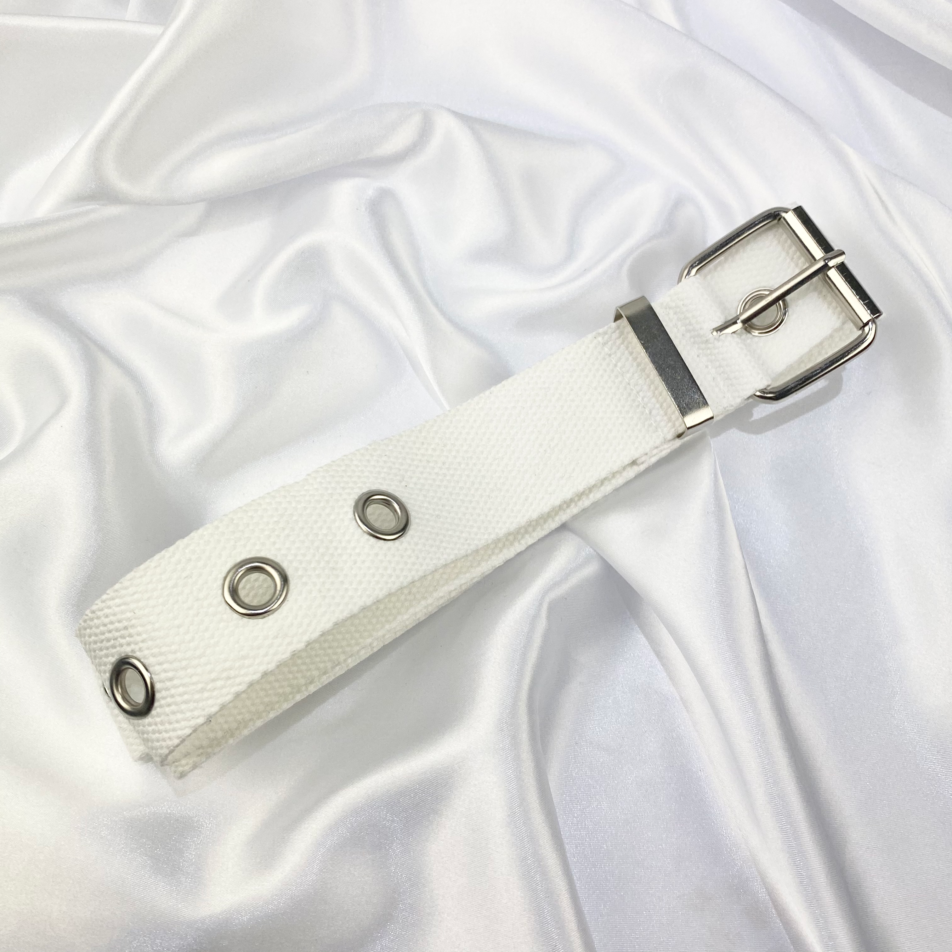 White Eyelet Buckle Belt image 0