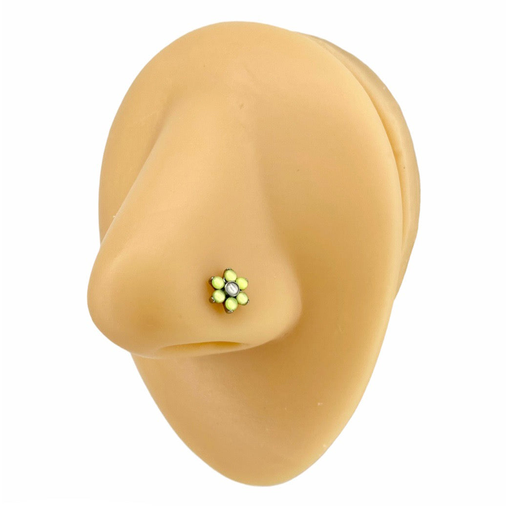 Green Illuminating Flower Nose Stud image 0