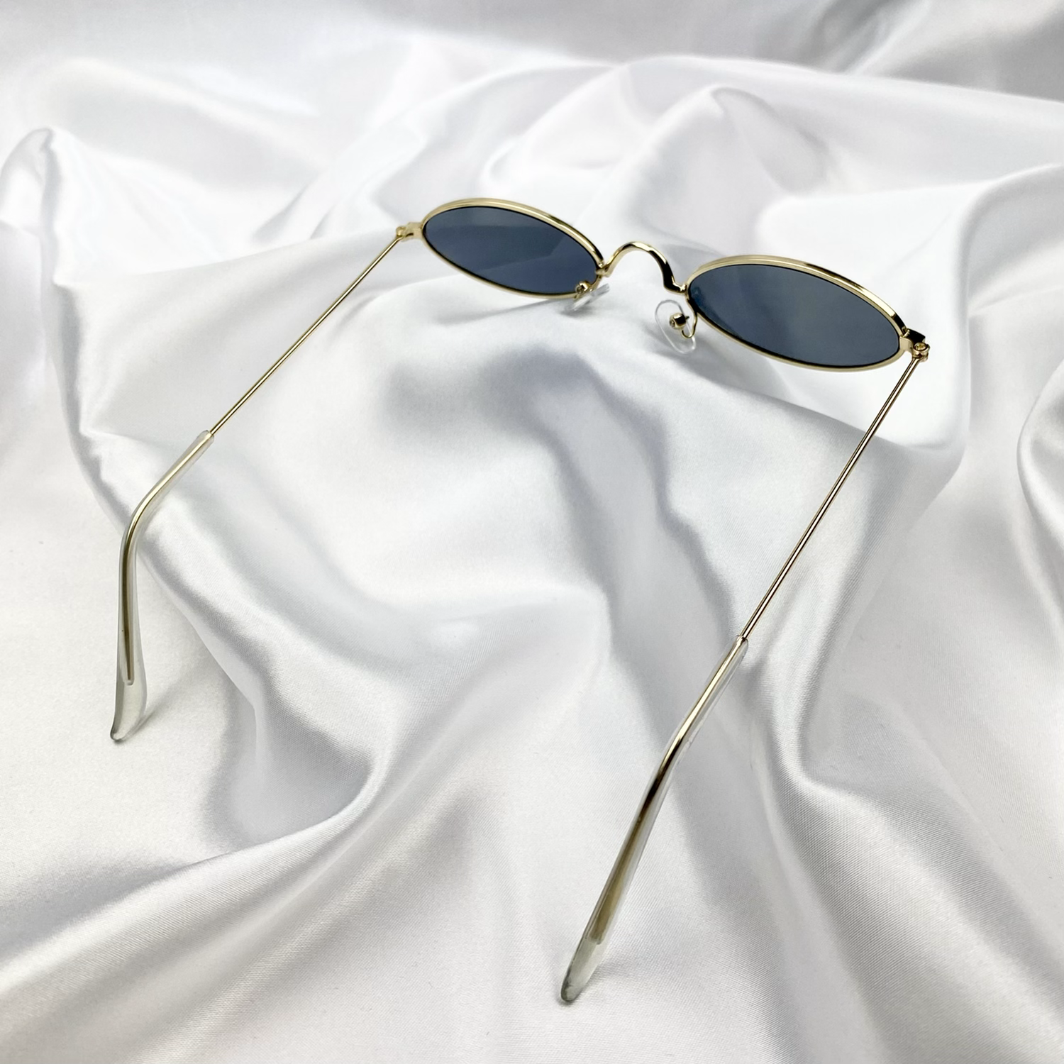 Black Grey Retro Oval Sunglasses image 2