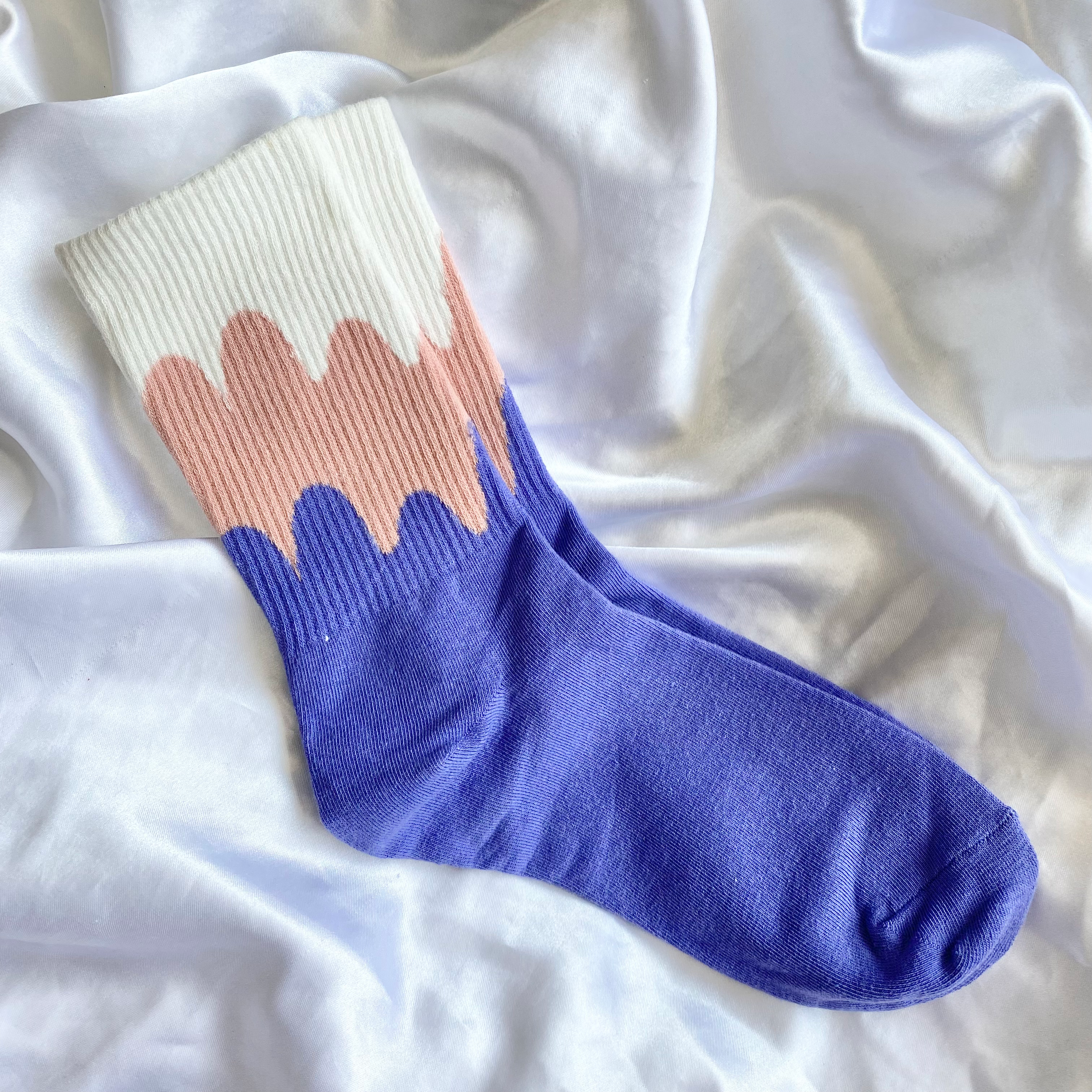Drippy Socks Style 4 image 1