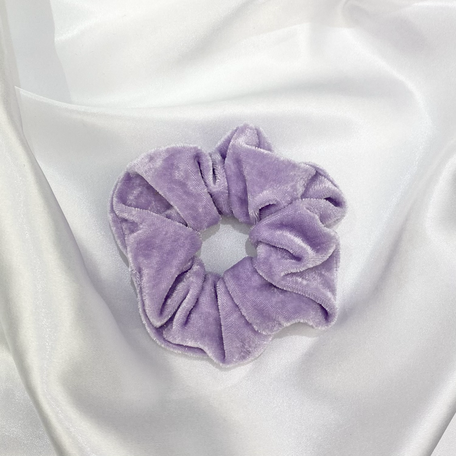 Light Purple Velvet Scrunchie image 0