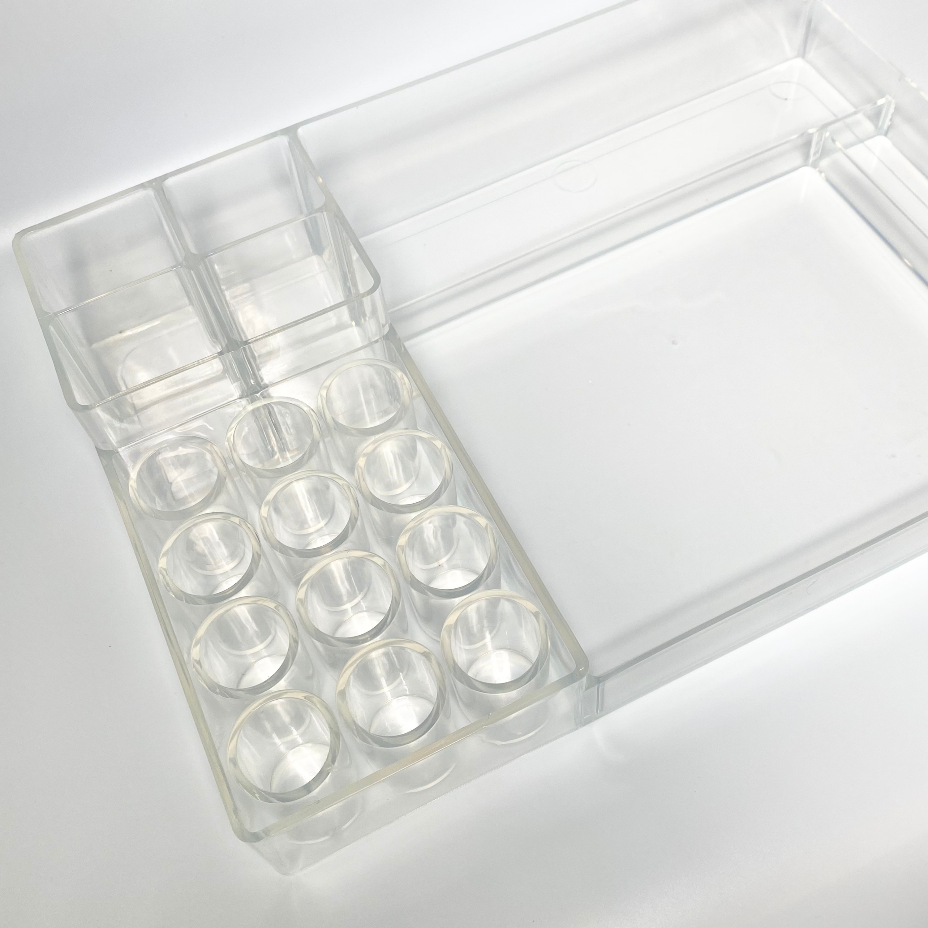 Large Acrylic Makeup Organiser image 1