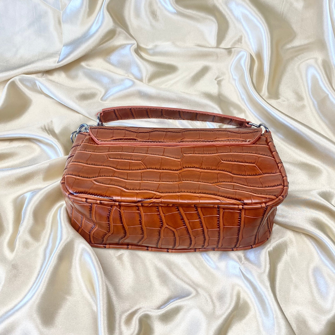 Cognac Brown Croc Rectangle Shoulder Bag image 2