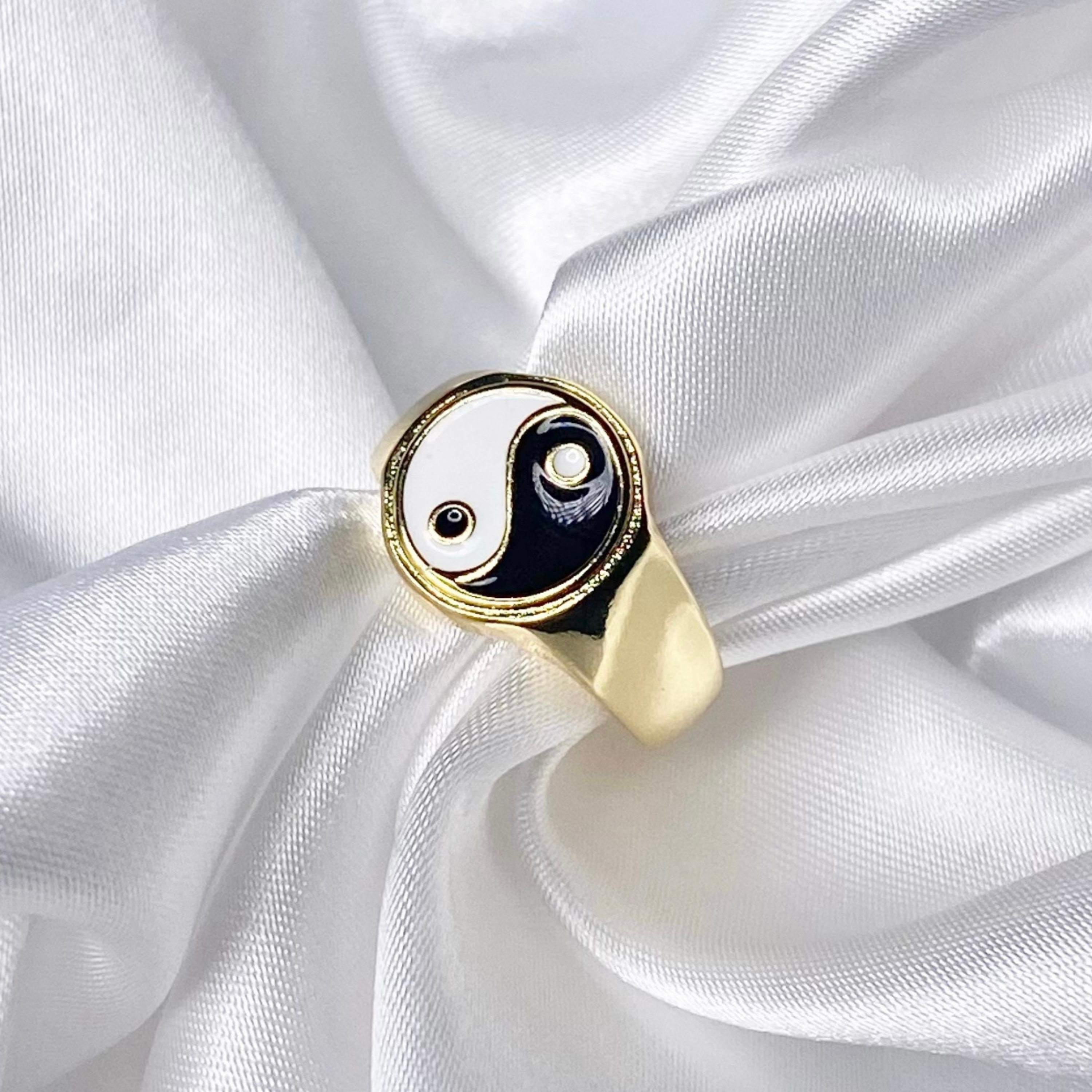 Gold Yin and Yang Ring image 0