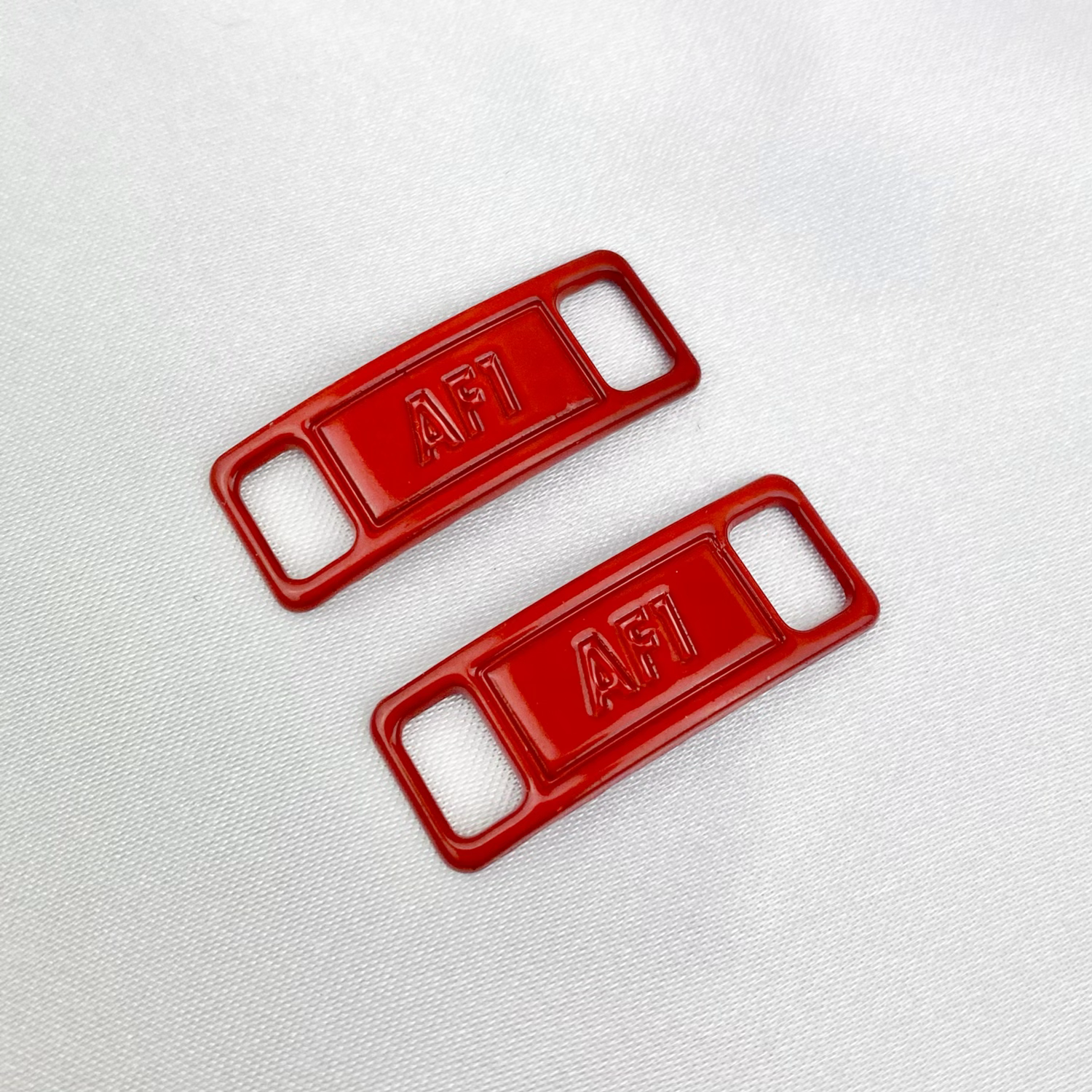 Red AF1 Shoe Lace Buckle image 0