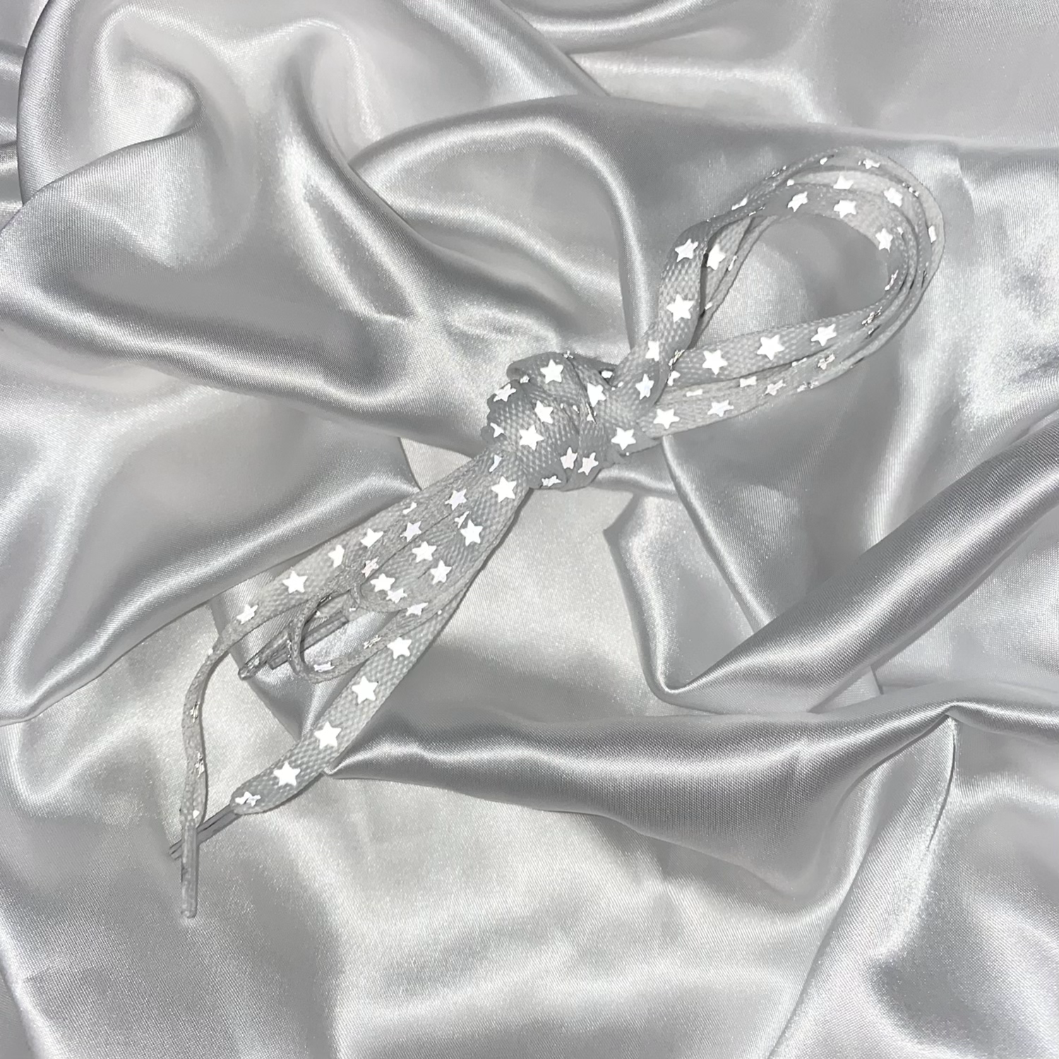 White Reflective Star Shoe Laces image 1
