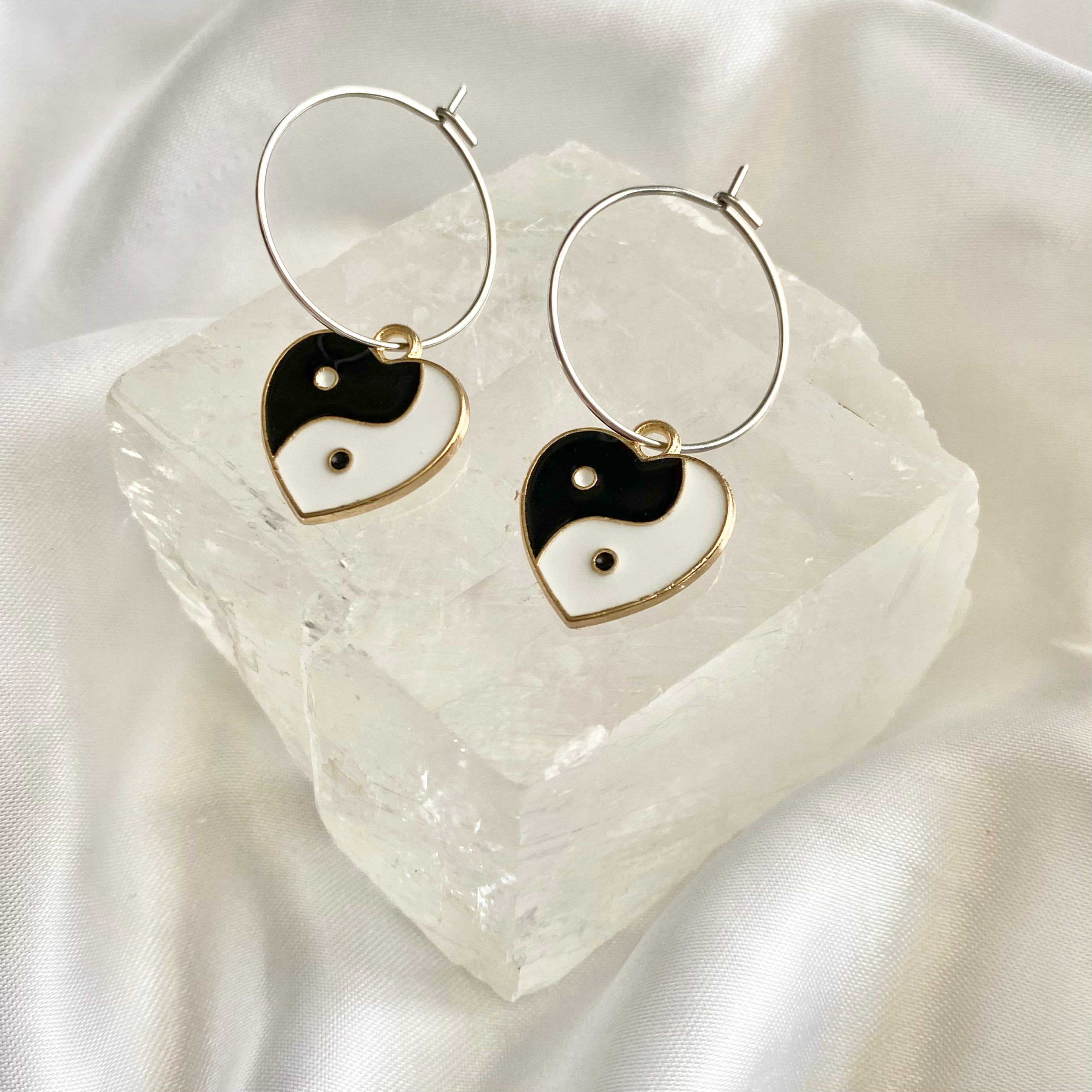 Black Yin & Yang Heart Hoop Earrings image 0
